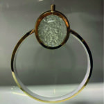 Lustre Saturno para Teto em Acrílico 20cm x 5cm, Moderno e Sofisticado - Imagem 4